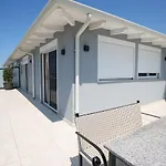Apartament Queen Apartmets Wlora