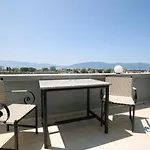 Queen Apartmets * Wlora
