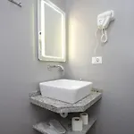 Queen Apartmets *