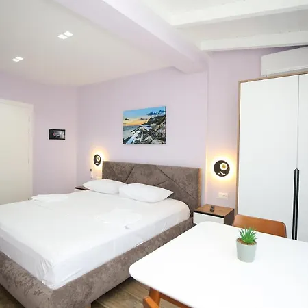 Queen Apartmets 公寓 *