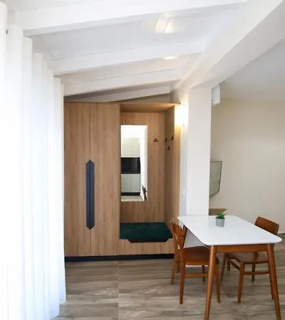 Queen Apartmets