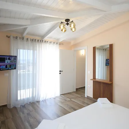 Queen Apartmets * Vlorë