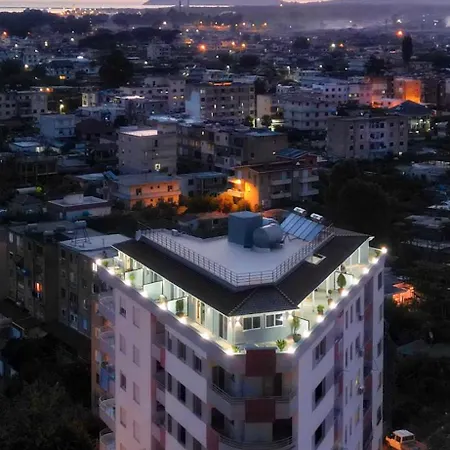 Queen Apartmets 公寓