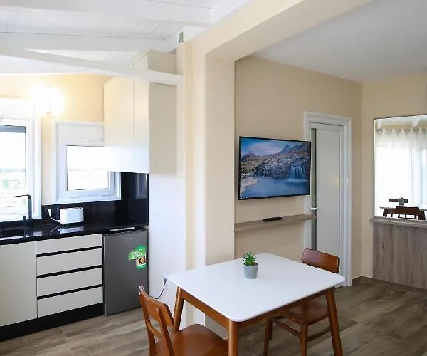 Queen Apartmets