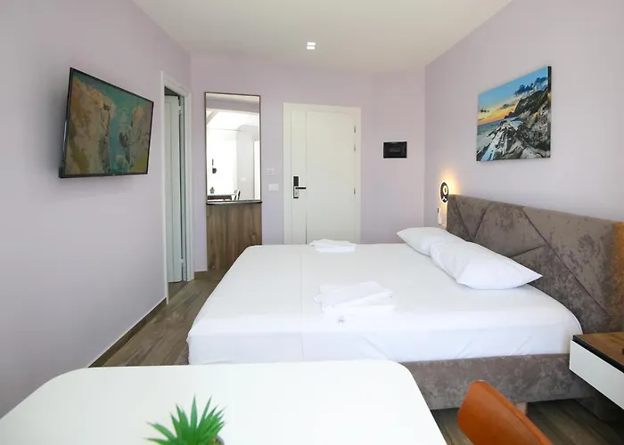 Queen Apartmets