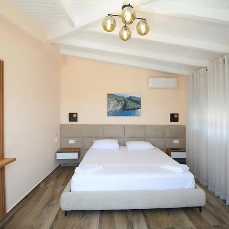 Queen Apartmets Apartament Wlora