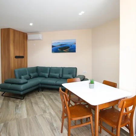 Queen Apartmets Apartament *